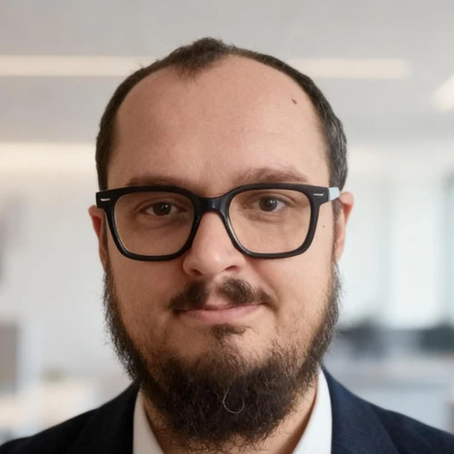 Víctor Alonso, Ingeniero Informático